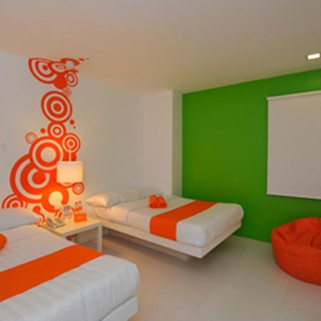 Islands Stay Hotels - Uptown Cebu Esterno foto
