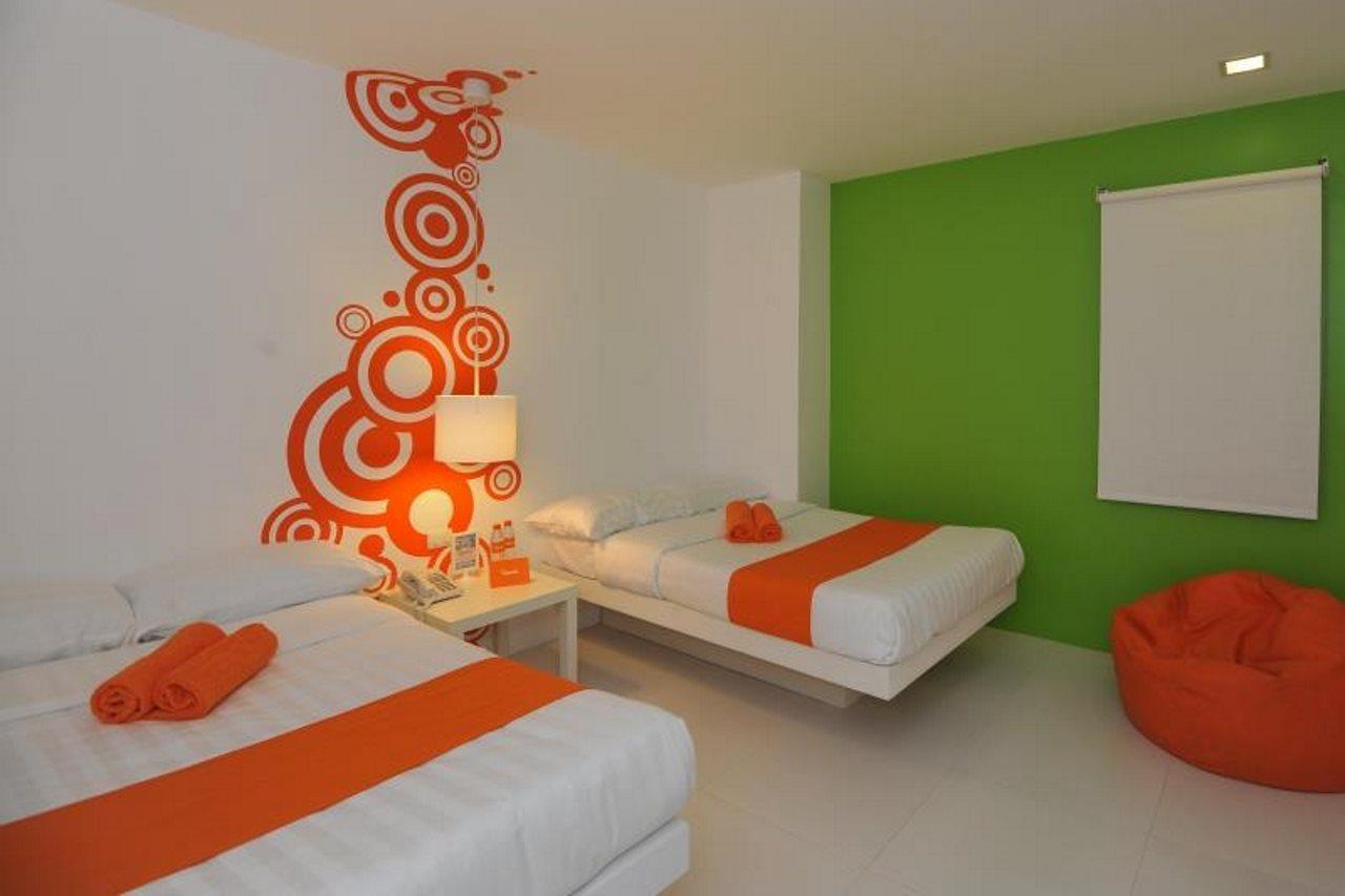 Islands Stay Hotels - Uptown Cebu Esterno foto