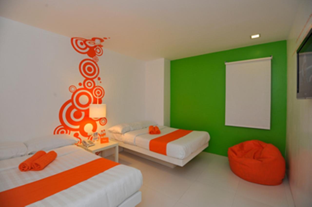 Islands Stay Hotels - Uptown Cebu Esterno foto