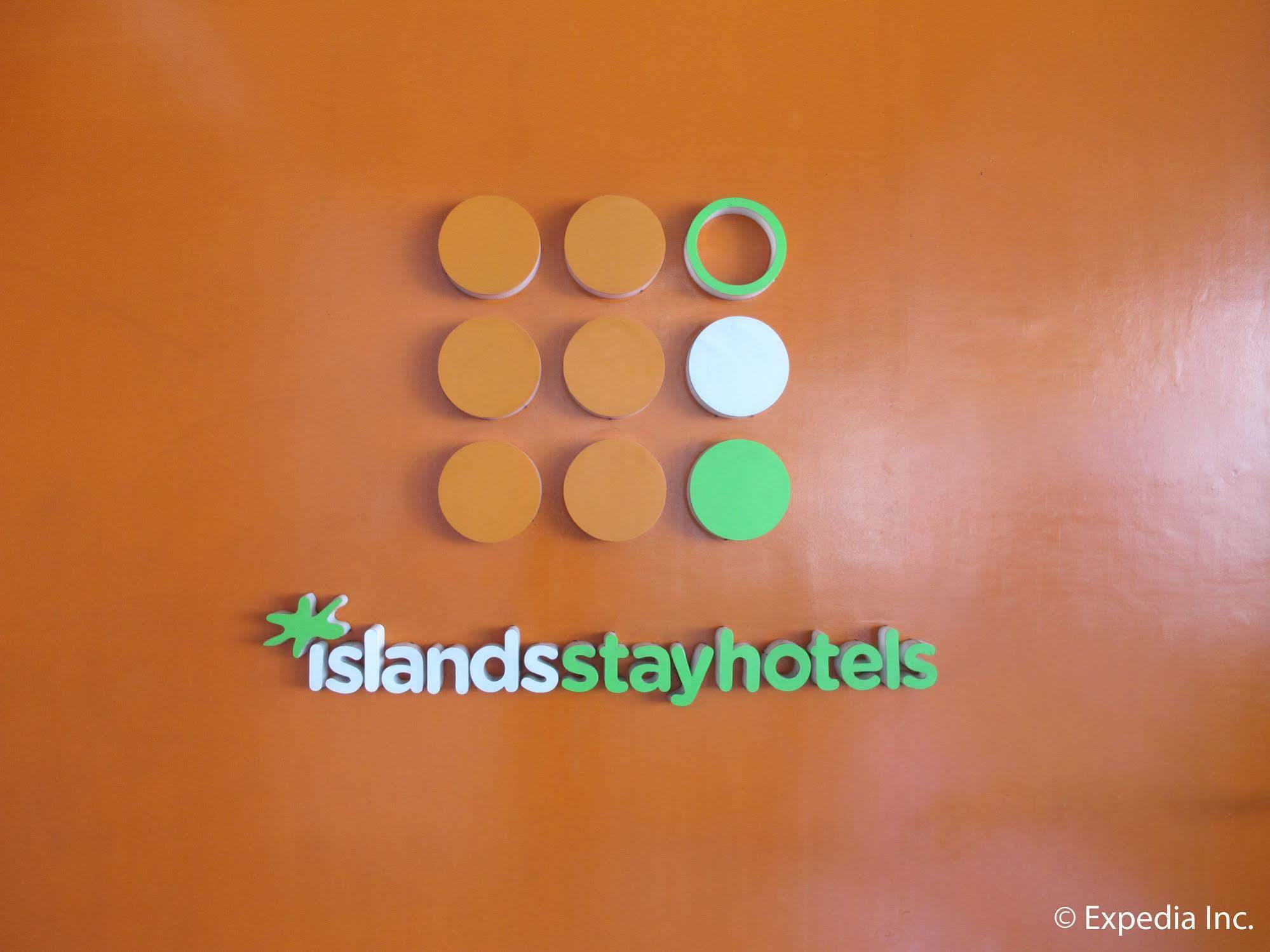 Islands Stay Hotels - Uptown Cebu Esterno foto